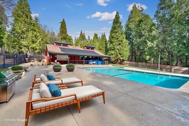 3986 Garnet Rd, Pollock Pines, CA 95726
