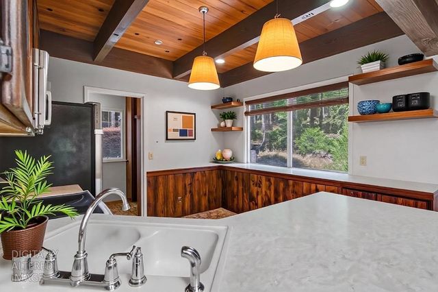 3986 Garnet Rd, Pollock Pines, CA 95726