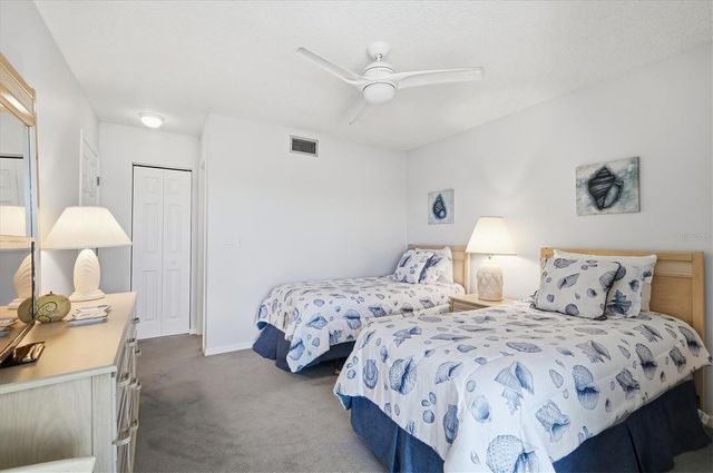 414 CERROMAR CIRCLE S 249, Venice, FL 34293