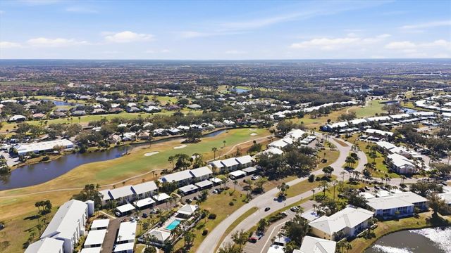 414 CERROMAR CIRCLE S 249, Venice, FL 34293