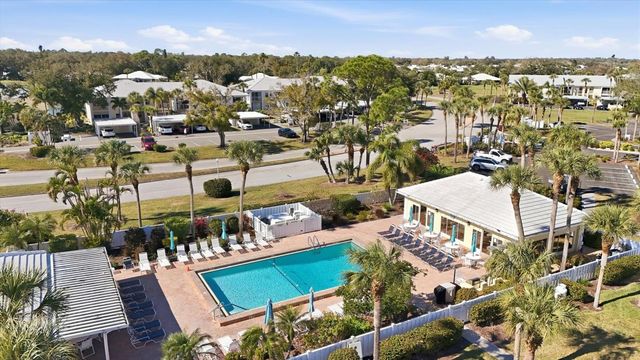414 CERROMAR CIRCLE S 249, Venice, FL 34293