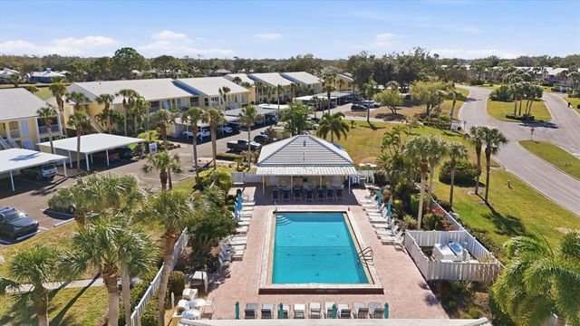 414 CERROMAR CIRCLE S 249, Venice, FL 34293