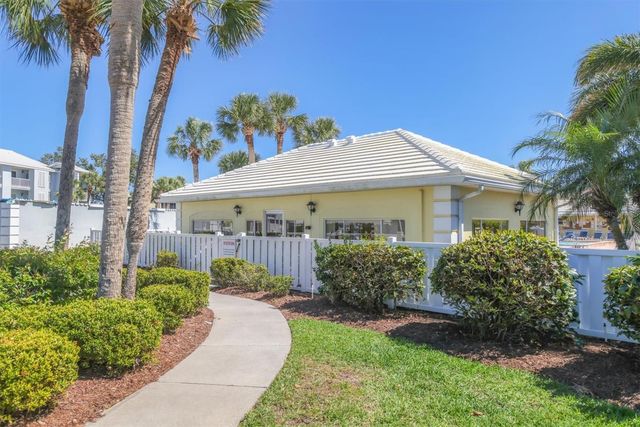 414 CERROMAR CIRCLE S 249, Venice, FL 34293