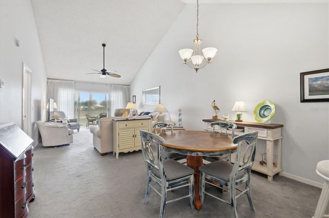 414 CERROMAR CIRCLE S 249, Venice, FL 34293