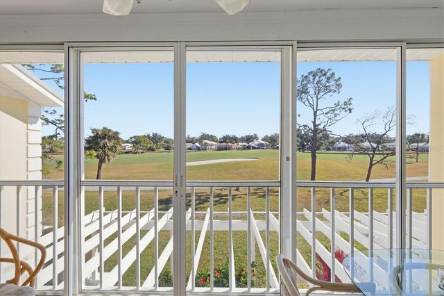 414 CERROMAR CIRCLE S 249, Venice, FL 34293