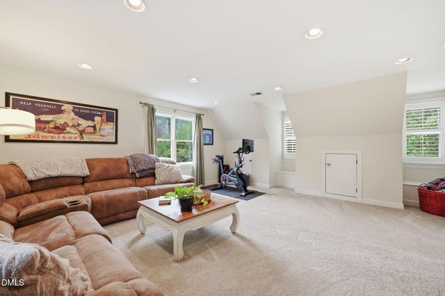 7721 Sutcliffe Drive, Raleigh, NC 27613