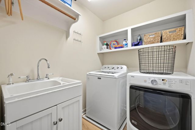 7721 Sutcliffe Drive, Raleigh, NC 27613