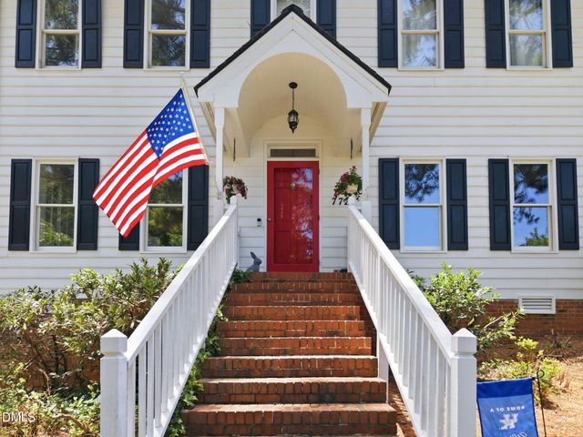 7721 Sutcliffe Drive, Raleigh, NC 27613