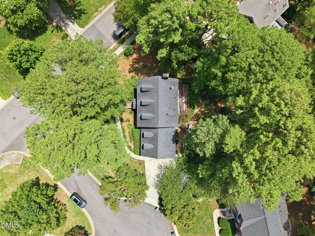7721 Sutcliffe Drive, Raleigh, NC 27613