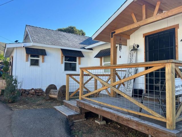 80 Willowside Ter, Alpine, CA 91901