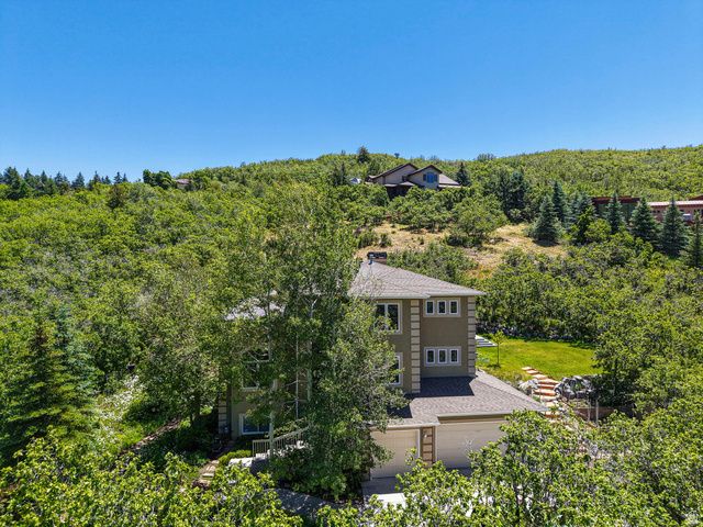 5808 E PIONEER FORK RD, Emigration Canyon, UT 84108