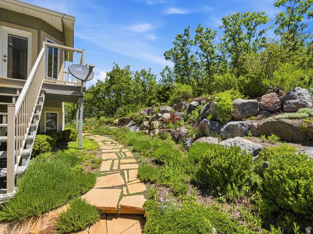 5808 E PIONEER FORK RD, Emigration Canyon, UT 84108