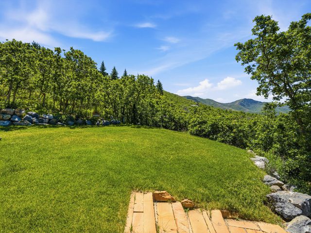 5808 E PIONEER FORK RD, Emigration Canyon, UT 84108