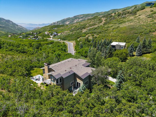 5808 E PIONEER FORK RD, Emigration Canyon, UT 84108