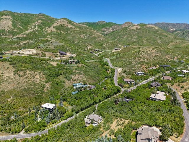 5808 E PIONEER FORK RD, Emigration Canyon, UT 84108