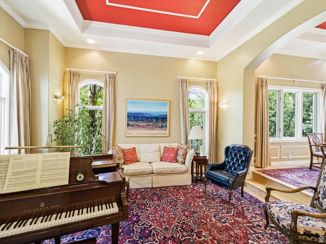 5808 E PIONEER FORK RD, Emigration Canyon, UT 84108