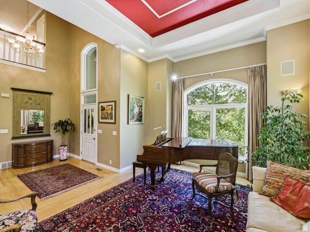 5808 E PIONEER FORK RD, Emigration Canyon, UT 84108