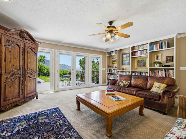 5808 E PIONEER FORK RD, Emigration Canyon, UT 84108