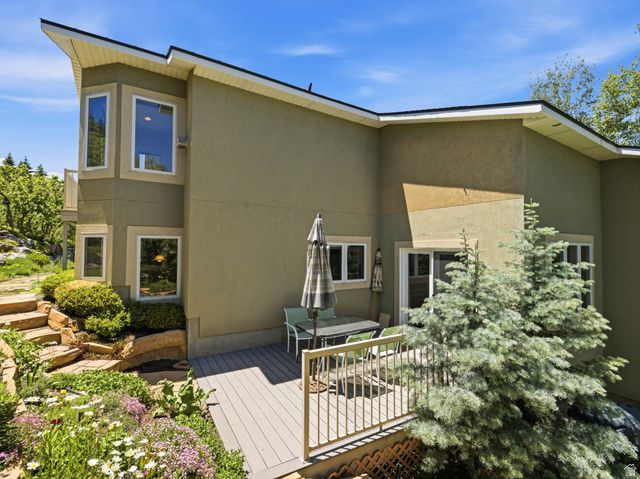 5808 E PIONEER FORK RD, Emigration Canyon, UT 84108