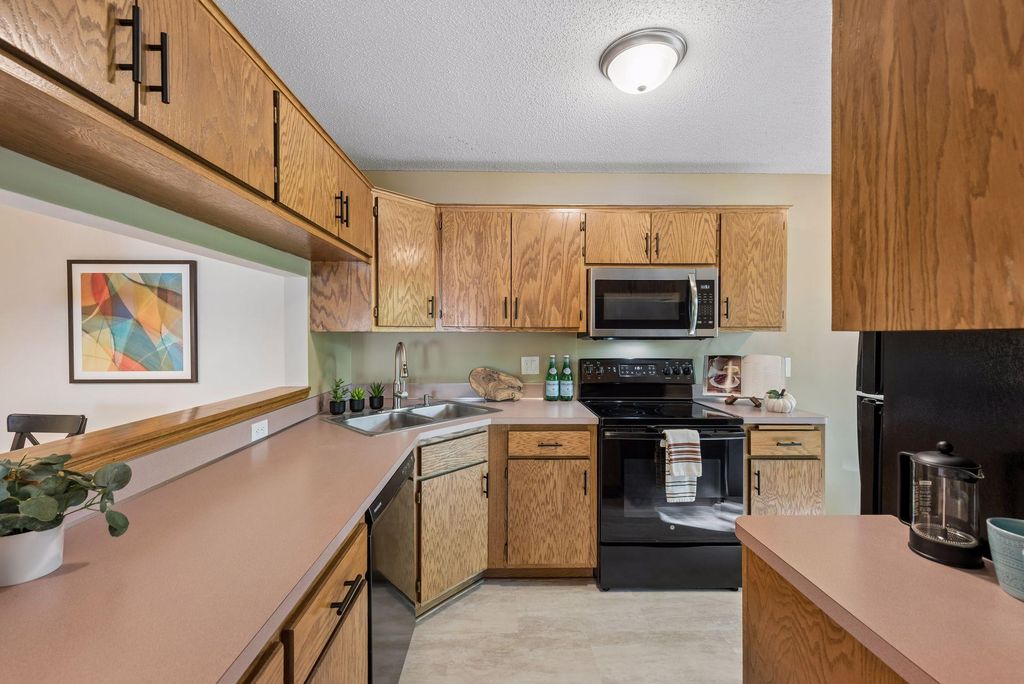 7638 13th Street N, Oakdale, MN 55128 — photo 3