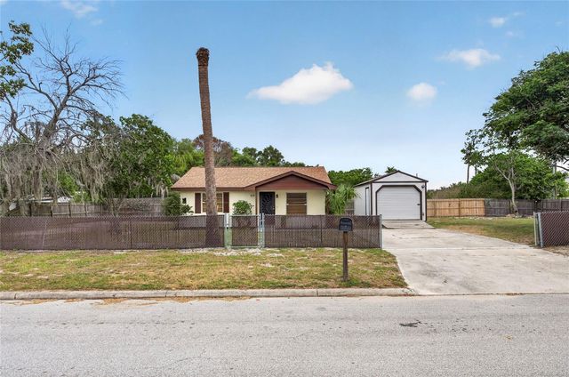610 2ND AVENUE, Lake Wales, FL 33859