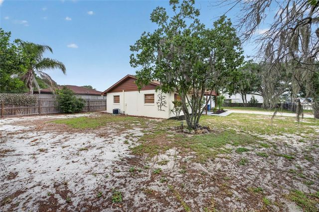 610 2ND AVENUE, Lake Wales, FL 33859