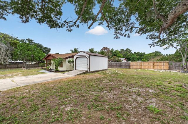 610 2ND AVENUE, Lake Wales, FL 33859