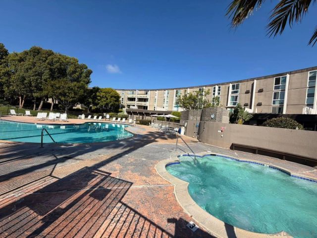 3050 Rue Dorleans 370, San Diego, CA 92110