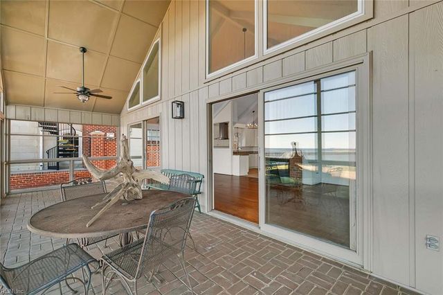 222 Nelson RD, Yorktown, VA 23690