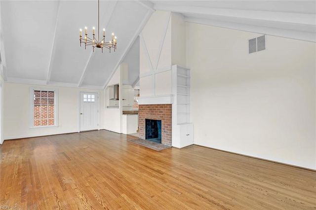 222 Nelson RD, Yorktown, VA 23690