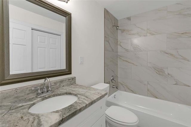 222 Nelson RD, Yorktown, VA 23690