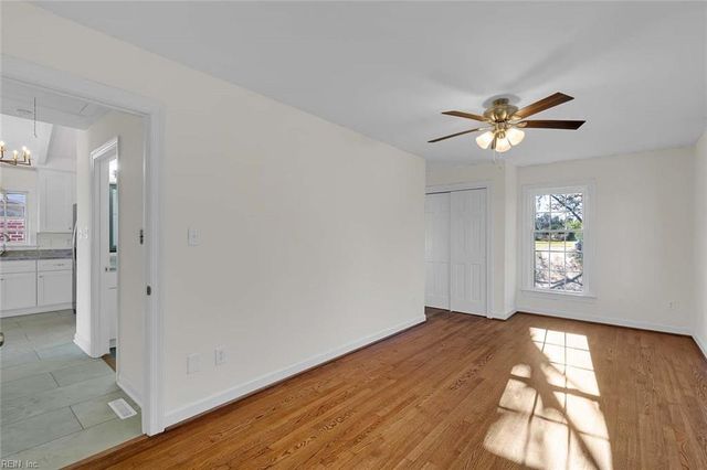 222 Nelson RD, Yorktown, VA 23690