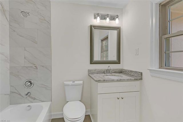 222 Nelson RD, Yorktown, VA 23690