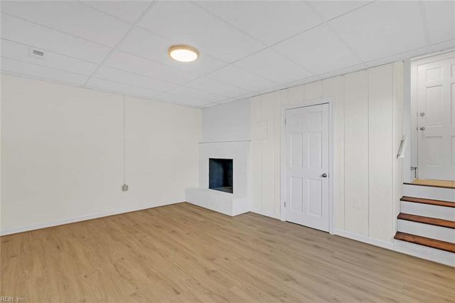 222 Nelson RD, Yorktown, VA 23690