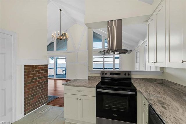 222 Nelson RD, Yorktown, VA 23690