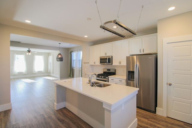 286 Great Lawn Drive, Summerville, SC 29485