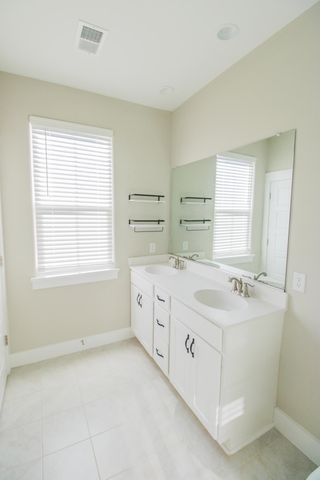 286 Great Lawn Drive, Summerville, SC 29485