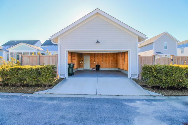 286 Great Lawn Drive, Summerville, SC 29485