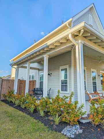 286 Great Lawn Drive, Summerville, SC 29485