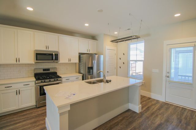 286 Great Lawn Drive, Summerville, SC 29485