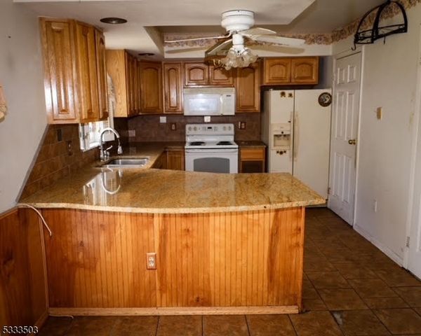 378 Littleton Ave, Newark City, NJ 07103