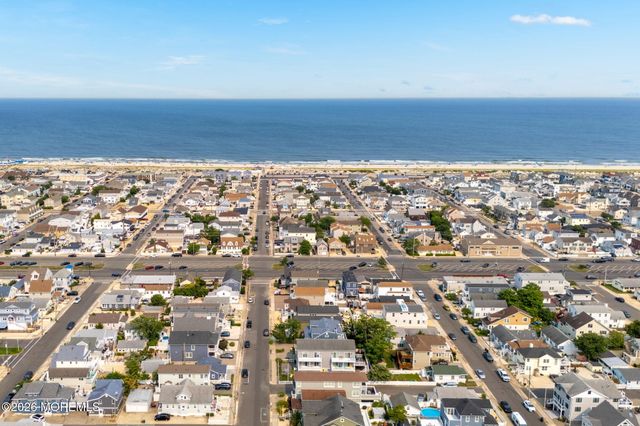 1312 Berkeley Lane A, Seaside Park, NJ 08752
