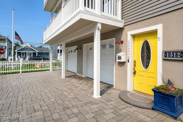 1312 Berkeley Lane A, Seaside Park, NJ 08752