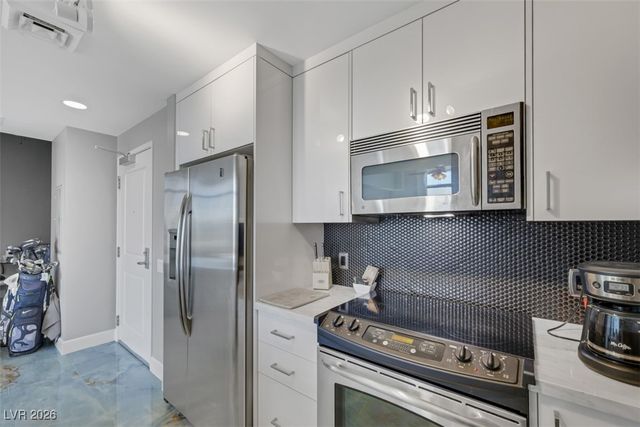 200 West Sahara Avenue 3707, Las Vegas, NV 89102