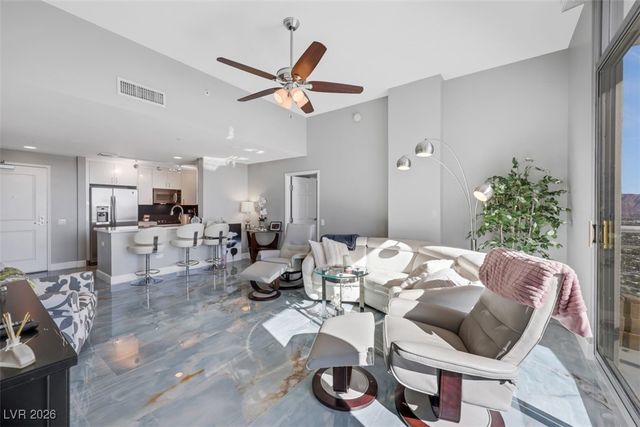 200 West Sahara Avenue 3707, Las Vegas, NV 89102