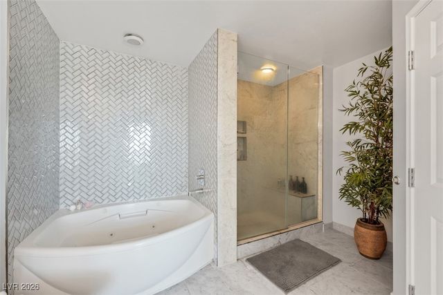 200 West Sahara Avenue 3707, Las Vegas, NV 89102