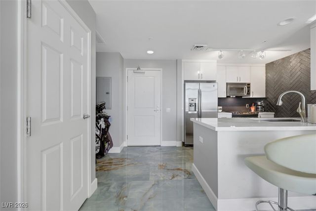 200 West Sahara Avenue 3707, Las Vegas, NV 89102