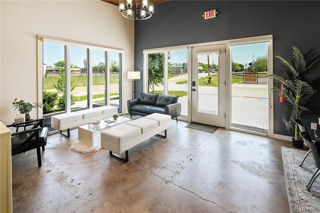 103 West 32nd Street, Bryan, TX 77803 — photo 3
