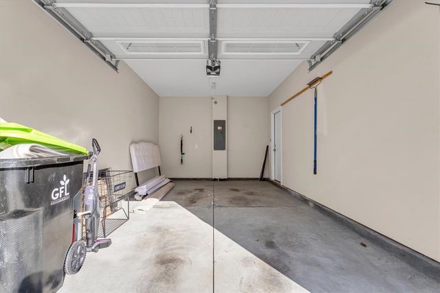 207 Nautique Court, Anderson, SC 29625