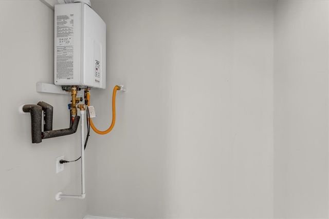 207 Nautique Court, Anderson, SC 29625